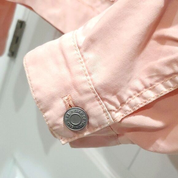 Gap pink/peach Jean style jacket. Light weight.  Size S Tall - Picture 3 of 5